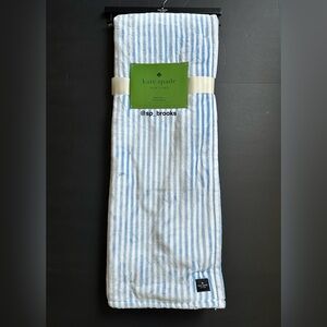 🎁Kate Spade Plush Throw - Blue and White Stripe - 60” x 70” - Polyester